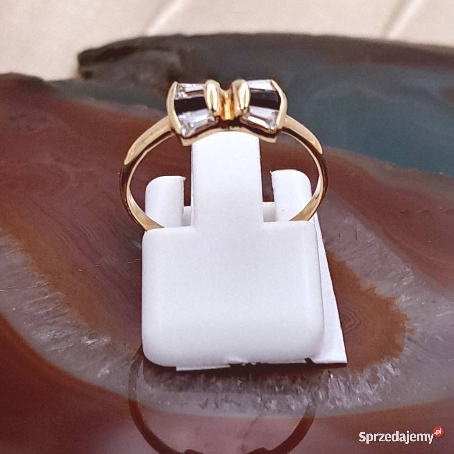 Pierścionek r14 Złoty pr585 Kokardka z Szafirami Poznań sprzedam