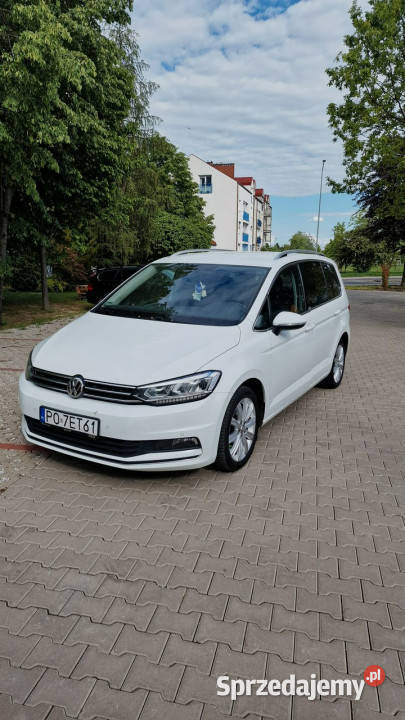 Volkswagen Touran Salon Polska III 2015 Rok produkcji 2017 Poznań