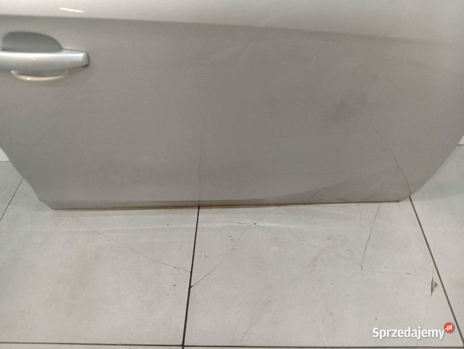 DRZWI PRAWE PRZÓD 5D Z176 Opel Corsa V 2014 E Karoseria sprzedam