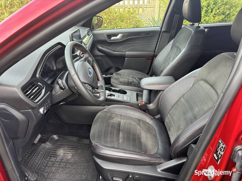 SPRZEDAM FORD KUGA 2L DIESEL 190 STLINE Moniochy