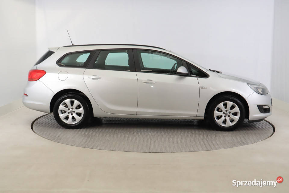 Opel Astra 14 T Zabrze