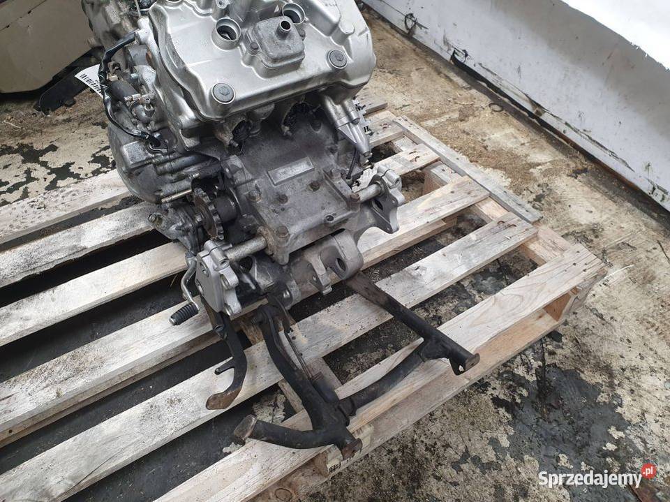 SILNIK MOTOCYKL HONDA VFR 800RR RC46E Lipno