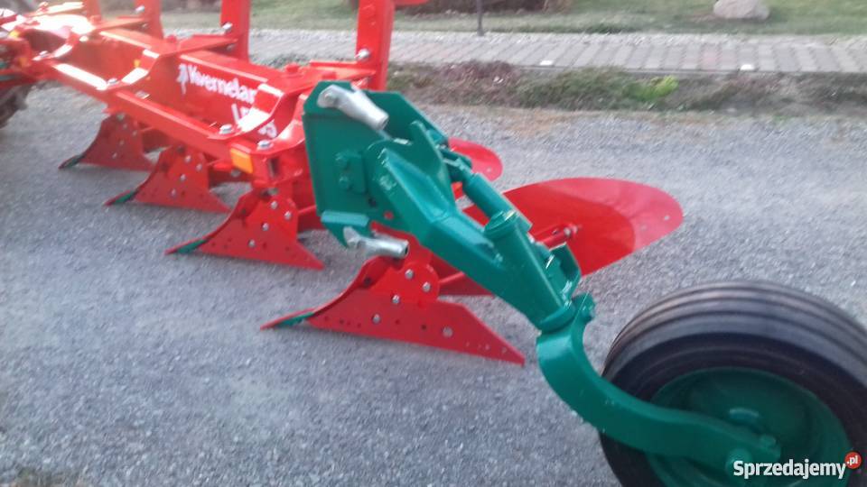 Pług obrotowy KVERNELAND LB 85 4skiby Kverneland