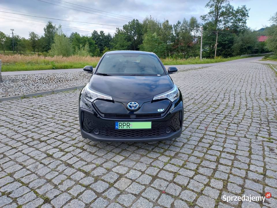 TOYOTA CHR Nowiutka Elektryczna WEBASTO Zasięg możliwa zamiana Warszawa sprzedam