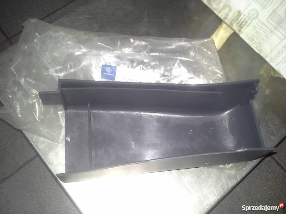 6416661625 NAKŁADKA STOPNICY STOPNIA MERCEDES Karoseria Kłobuck