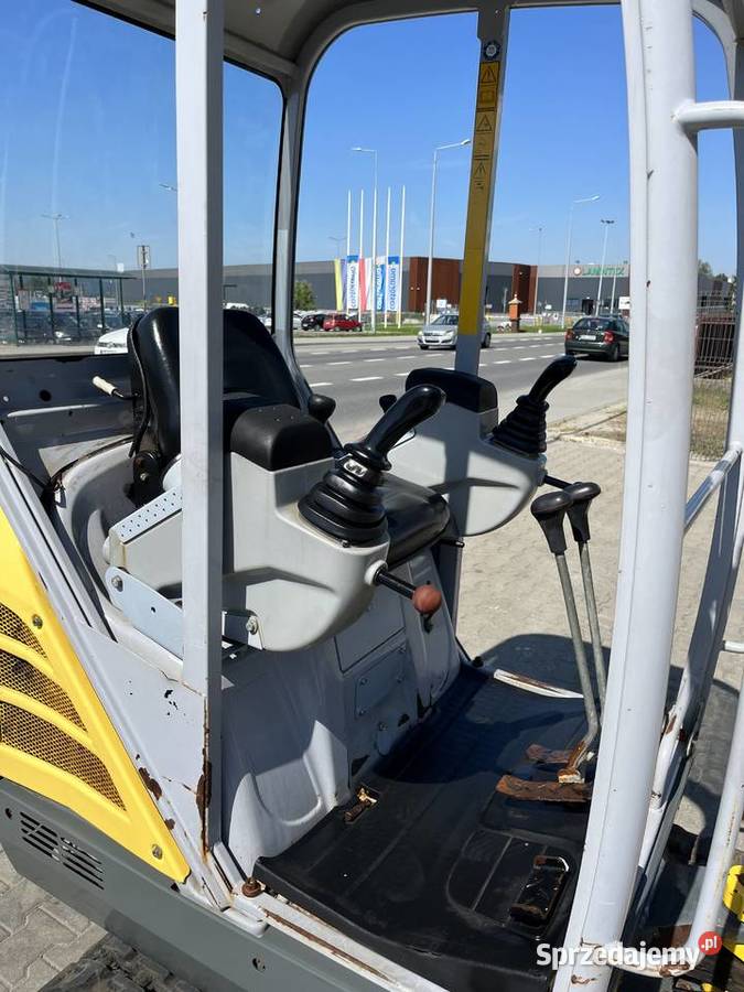 Minikoparka Wacker Neuson 1404 JCB Takeuchi CAT