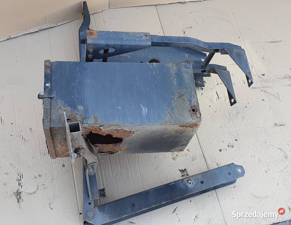 RENAULT MAGNUM DXI UCHWYT MOCOWANIE SCHOWEK lubuskie Bieleń sprzedam