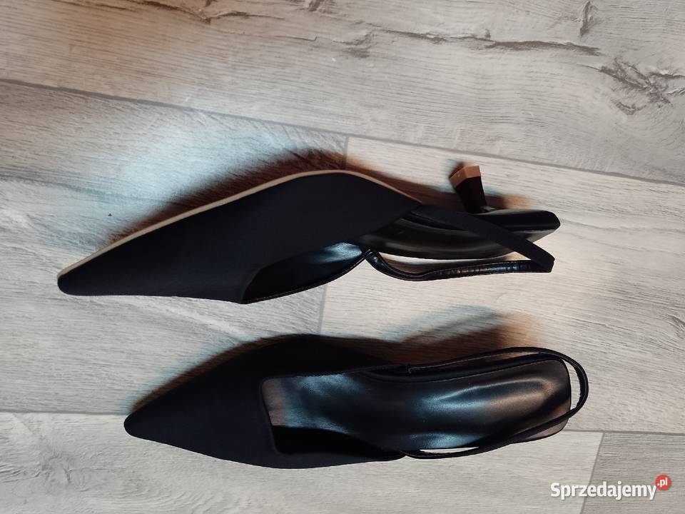 41 Czarne czółenka wieczorowe z odkrytą piętą Kraków