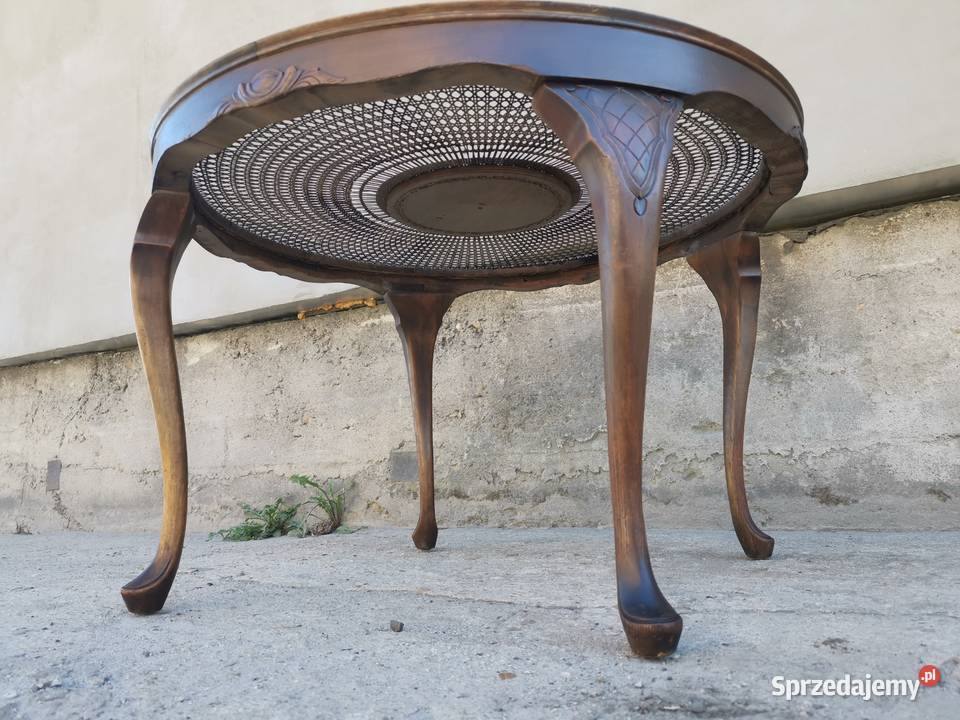 Stylowy stół z drewna z blatem ze szkła i Meble Wałbrzych