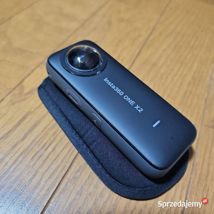 Insta360 x4