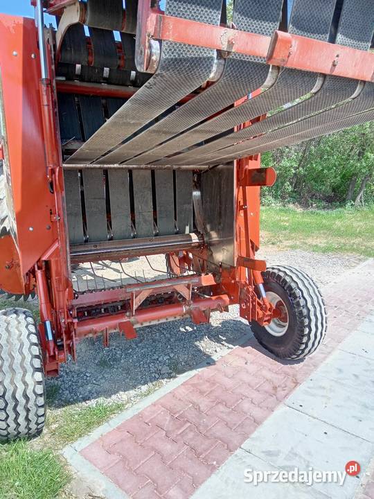 Prasa rolującą FIATAGRI Hesston 5650 John Deere
