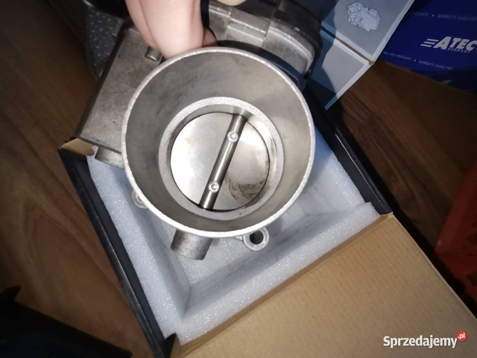 Przepustnica korpus VEMO V10810088 AUDI VW SKODA Kotomierz