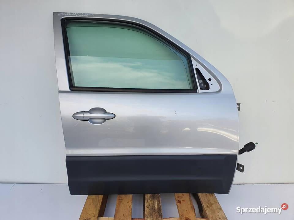 Mazda Tribute PRZEDNIE DRZWI PRAWE PRAWY PRZÓD lubelskie Rudka