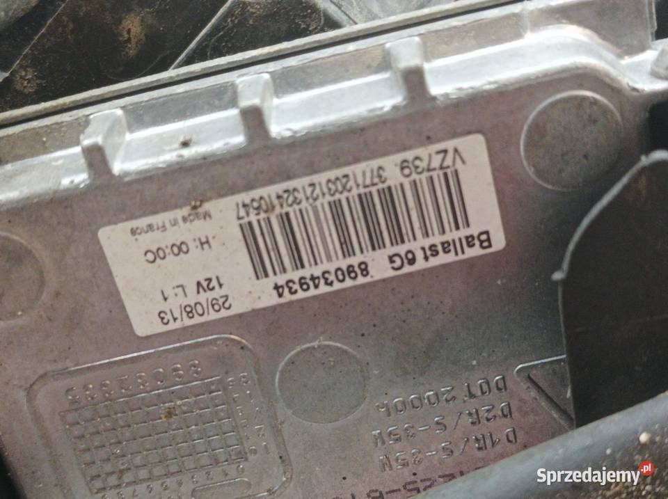 LAMPA PRZÓD PRAWA LIFT XENON 31347076 Volvo XC Rok produkcji 2014 świętokrzyskie