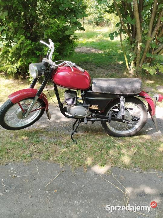 Sprzedam motocykl WSK Garbuska renowacji na Goszczanów