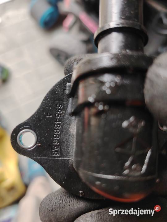 Zawór Pcv 68548886ab Jeep Grand Cherokee WL 36 Książenice sprzedam