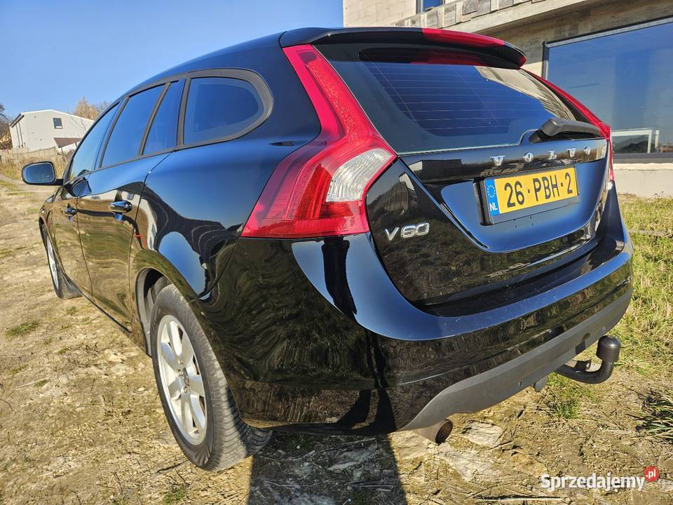Volvo V60 16TB T4 180 Klimatronik Parktronik Prawiedniki