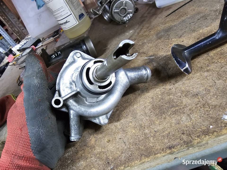 Honda CBR 600 F4 pompa wody wirnik obudowa pompy Jelenia Góra sprzedam