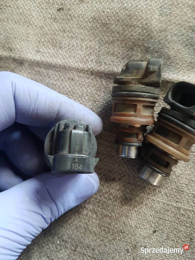 OPEL ASTRA CORSA WTRYSKIWACZ WTRYSK MONOWTRYSK Rok produkcji 1999 Turkowice