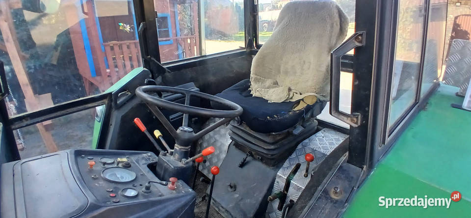 Ciągnik JOHN DEERE 3030 4x4 6cyl 89 podlaskie Sędziwuje