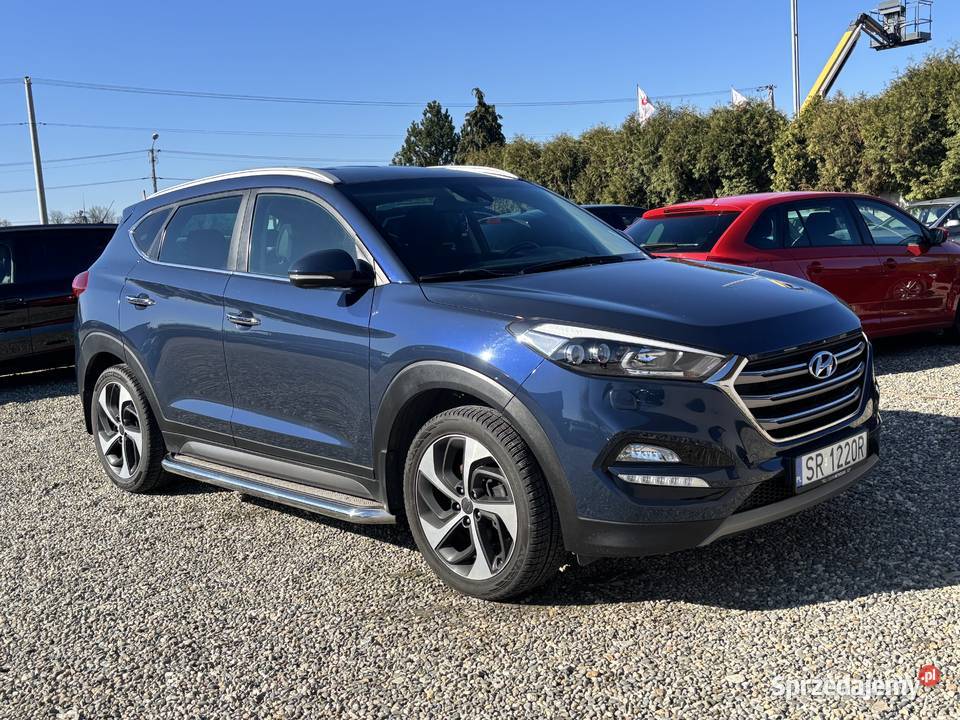 Hyundai Tucson z 2017 r GWARANCJA granatowy Paniówki
