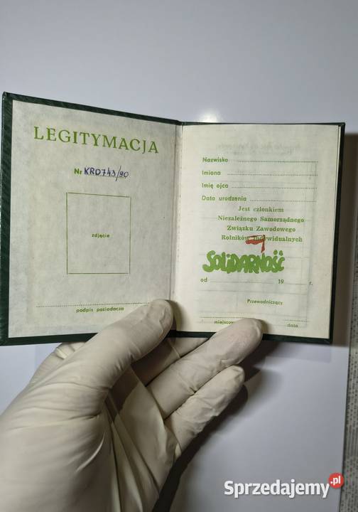 Legitymacja i przypinka NSZZ Solidarność Rzeszów