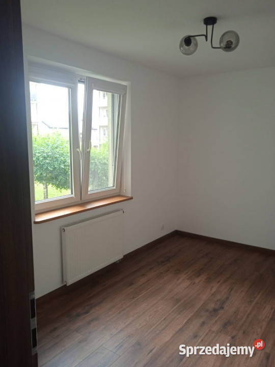 Sprzedam 2pokojowe mieszkanie z piwnicą 53m2