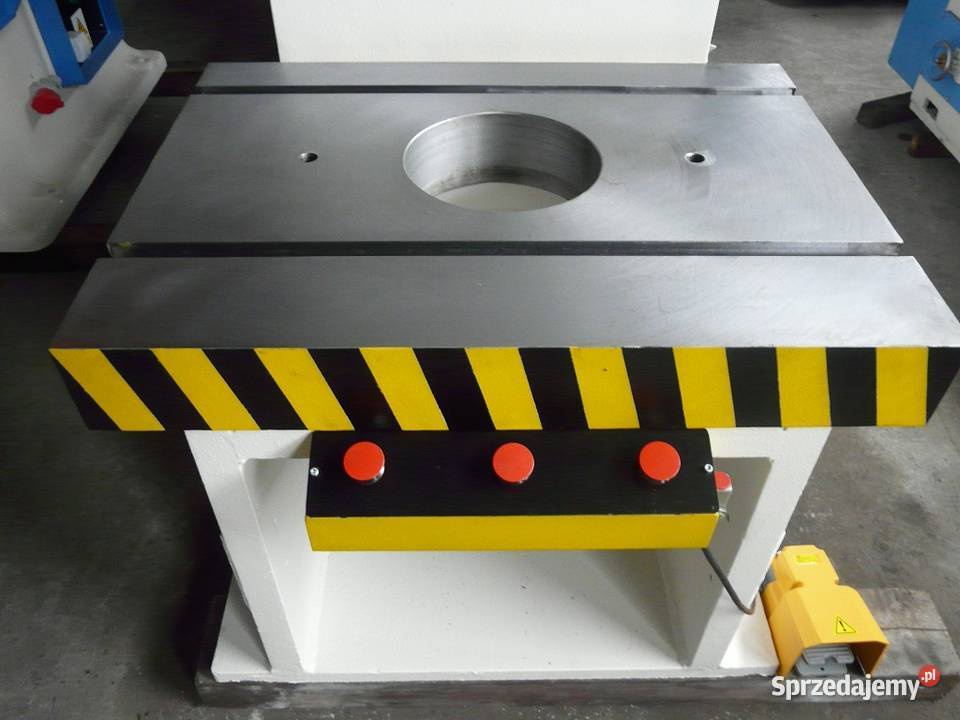 PRASA HYDRAULICZNA WMW PYE 250 S