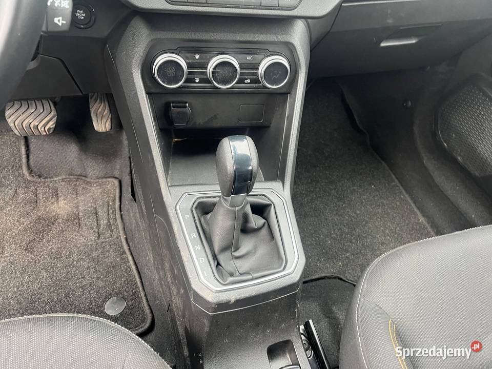 DACIA Sandero III 10i TCe 90 Stepway BVA FZ221 90KM Sandero