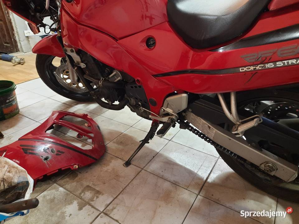 Suzuki RF 600 części 95r Jelenia Góra sprzedam