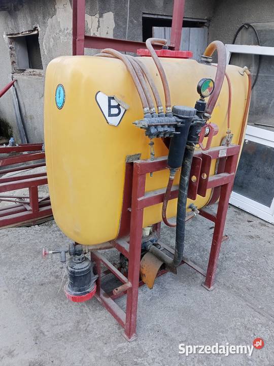Sprzedam opryskiwacz 300l nieuszkodzony Brzesko