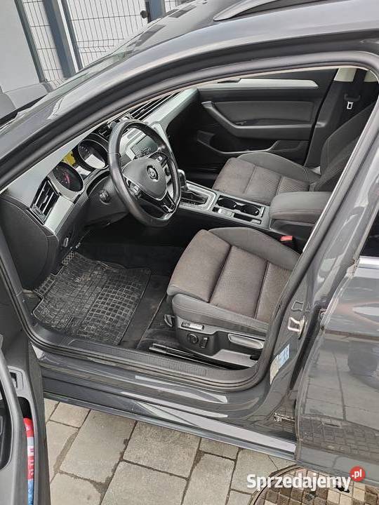 VW Passat B8 Potępa