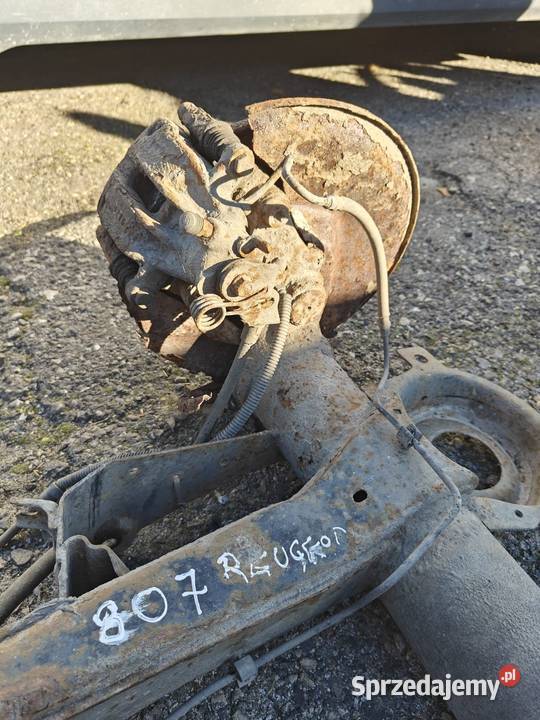 Tylna belka pegueot 807 Puławy