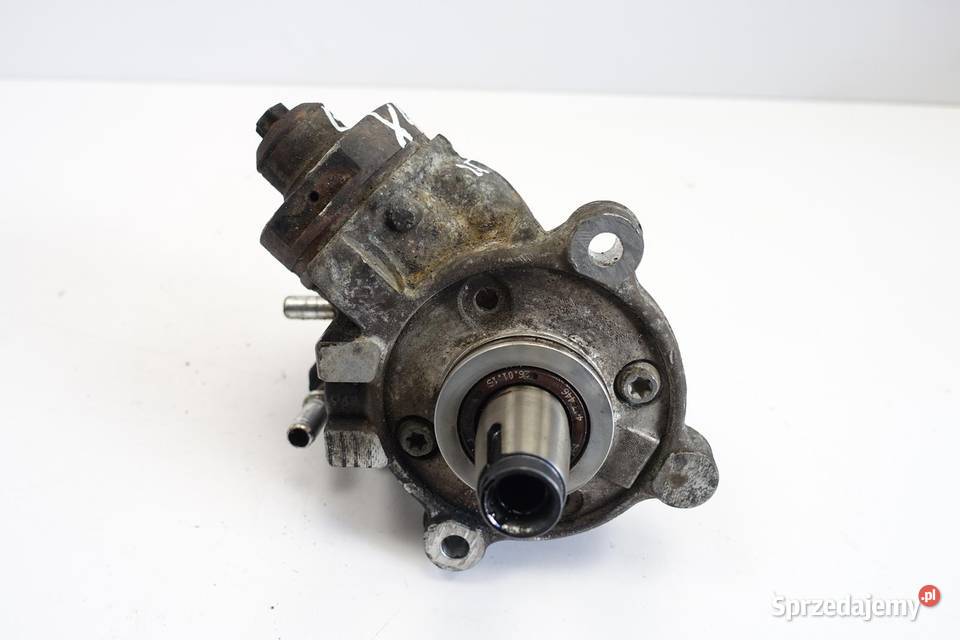 POMPA WTRYSKOWA BMW X4 F26 20 D paliwa