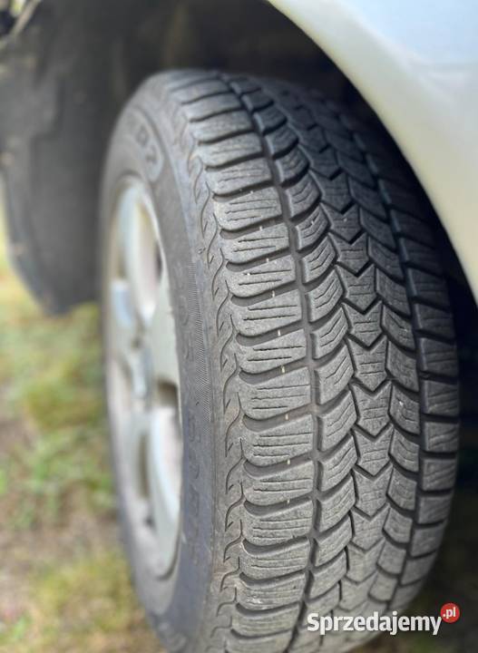 Volvo v70 uszkodzone Volvo Turza Śląska