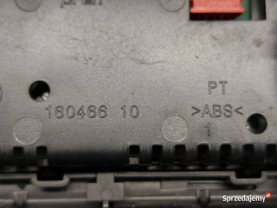 BMW F10 LIFT panel radia klimatyzacji 6805766 osobowe Kielce sprzedam