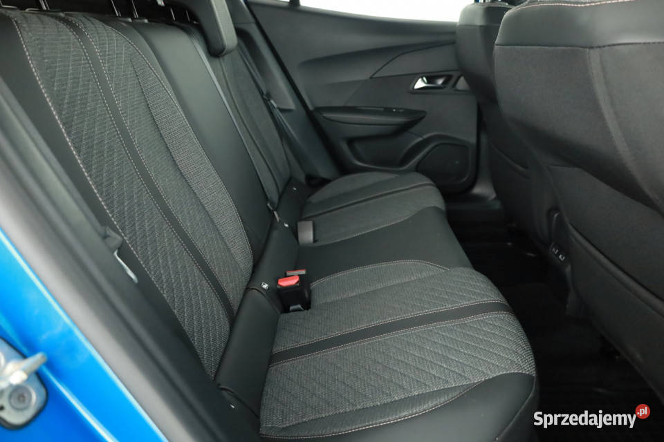 Peugeot 2008 12 PureTech komputer pokładowy