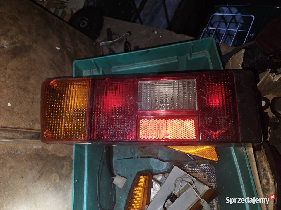 Zaz Tavria lampa tył prawa nowa łódzkie Łódź