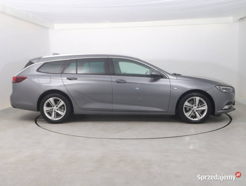 Opel Insignia 16 CDTI manualna