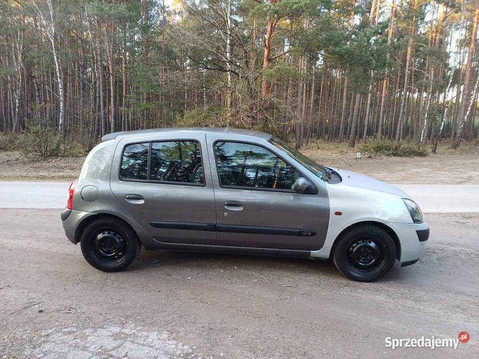 Renault Clio 2 12 16V welurowa tapicerka Szubin