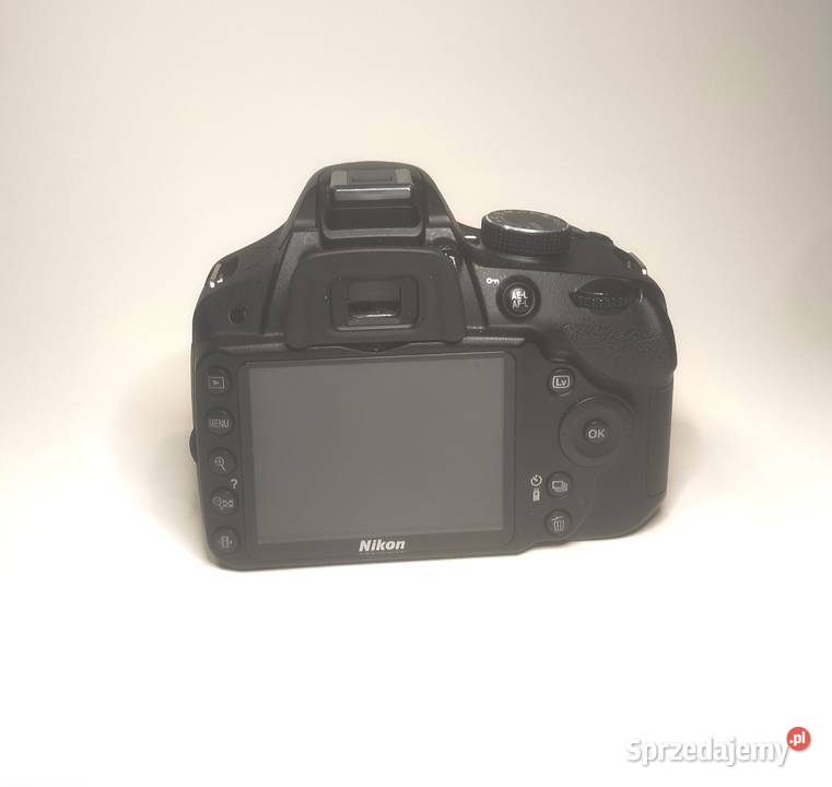 Zestaw Nikon D3200 obiektyw f18 35 mm i torba Dębica