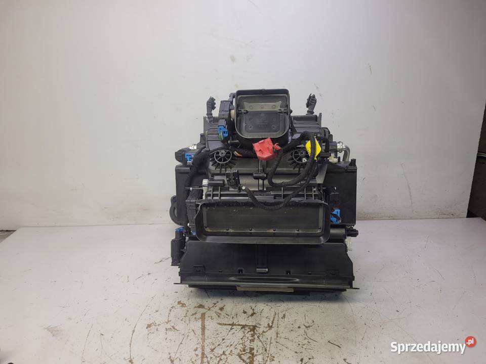 NAGRZEWNICA KOMPLETNA AUDI A6 C6 4F1820351AB Nagrzewnice Przystajń