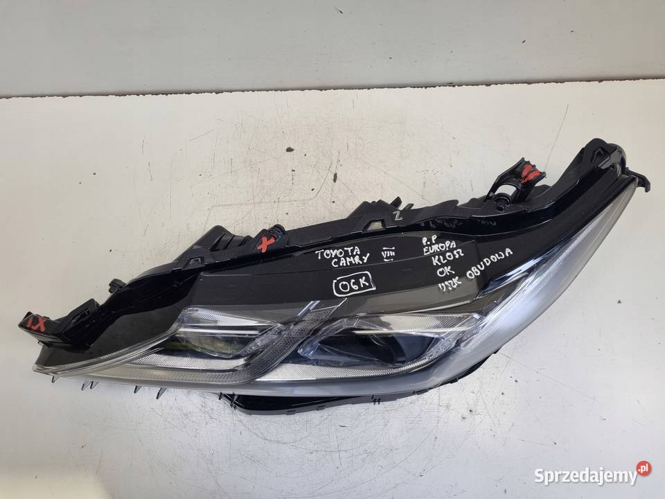 LAMPA LEWA Toyota Camry VIII PRZEDNIA LEWY PRZÓD Rudka