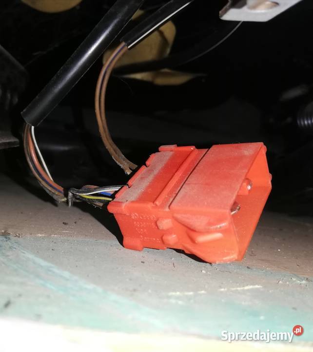 Fotele przednie przód przednie Audi a6 c4 100 c4 Części sprzedam