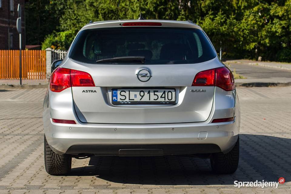 Opel Astra J 17cdti 110 2012r bezwypadk podgrz nawigacja śląskie Ruda Śląska sprzedam