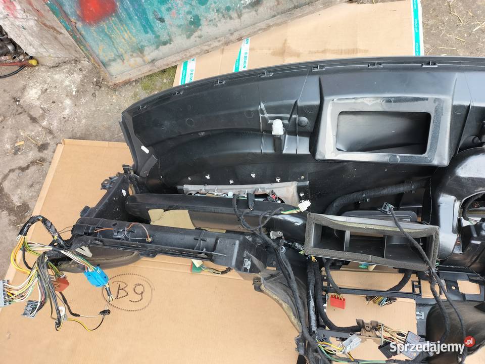 FORD MONDEO MK2 PULPIT KONSOLA WIĄZKA INSTALACJA osobowe sprzedam