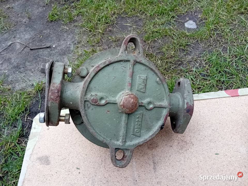 Sprzedam pompę ręczną Pompy