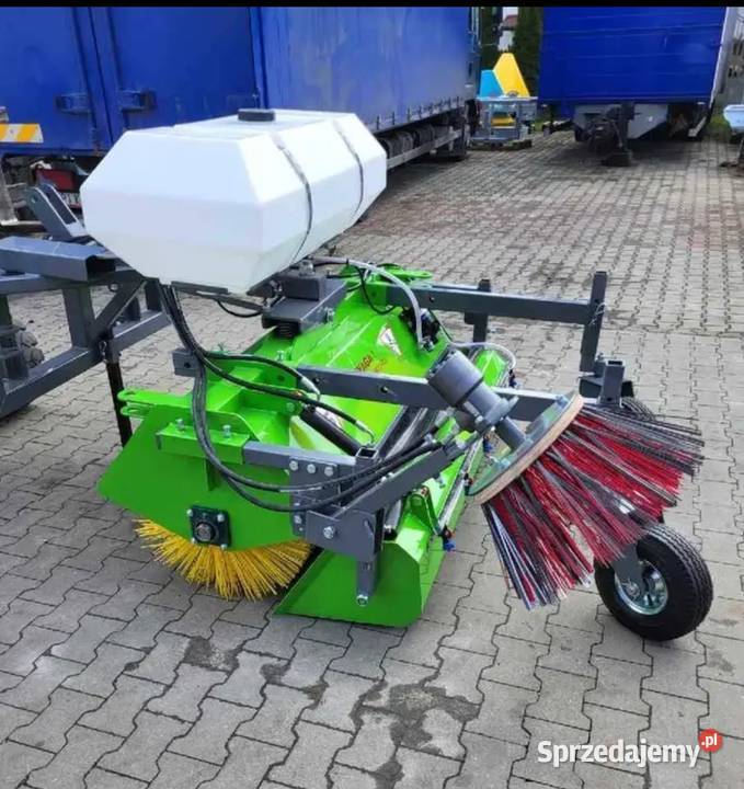 ZAMIATARKA IGA FIRMY ABRA Poznań