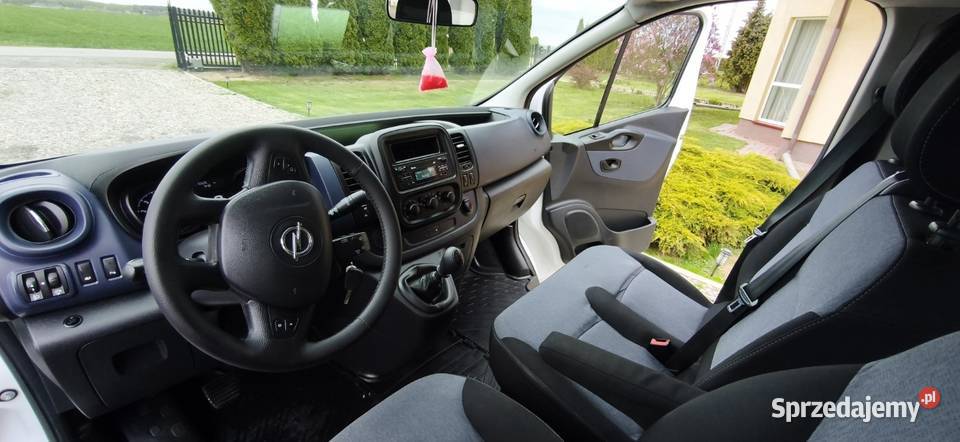 Opel Vivaro klima 2015r diesel lubelskie Poniatowa sprzedam