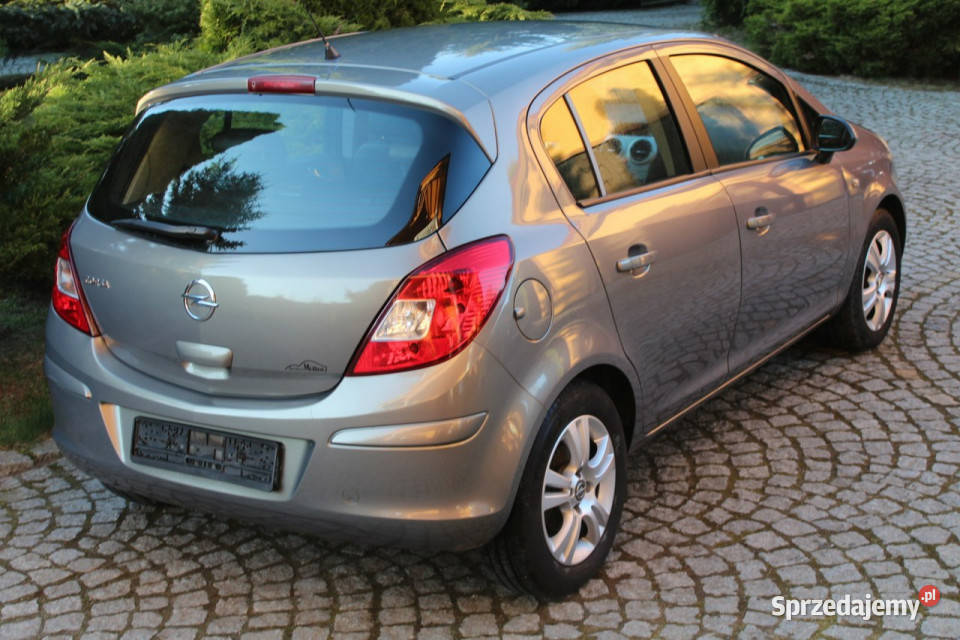 Opel Corsa Benzyna 5 drzwi Opłacony D 20062014 manualna Lubań